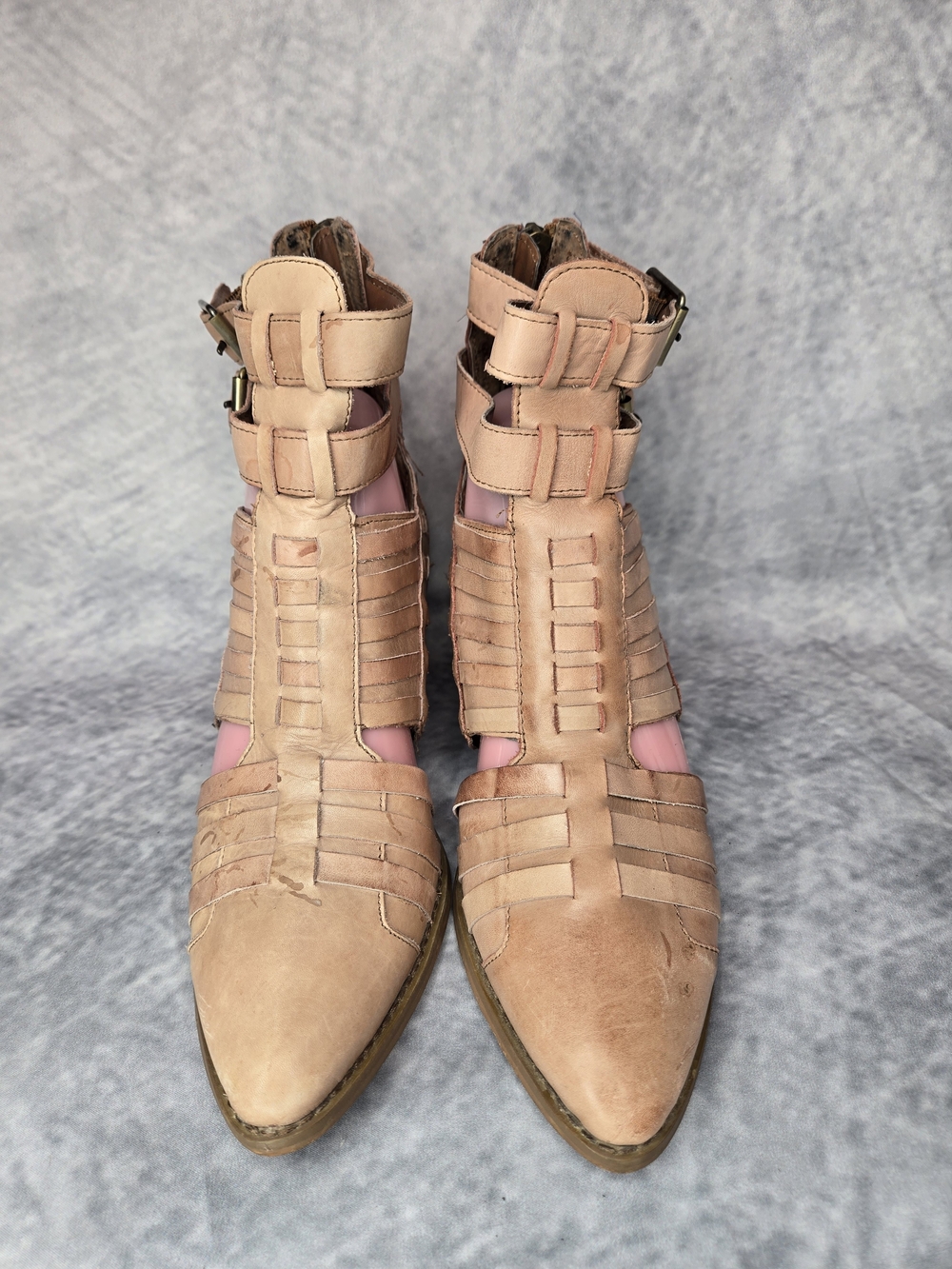 Laundry By Shelli Segal Tan Strappy Pointed-Toe Ankle Boots